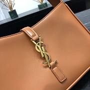 YSL LE 5 À 7 hobo brown leather bag - 3