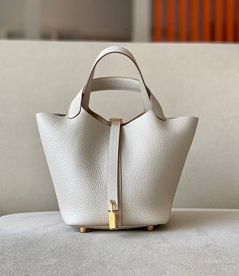 Hermes Picotin white grained leather 18