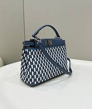 Fendi Peekaboo Mini Cuir Blanc Blue Bag - 2