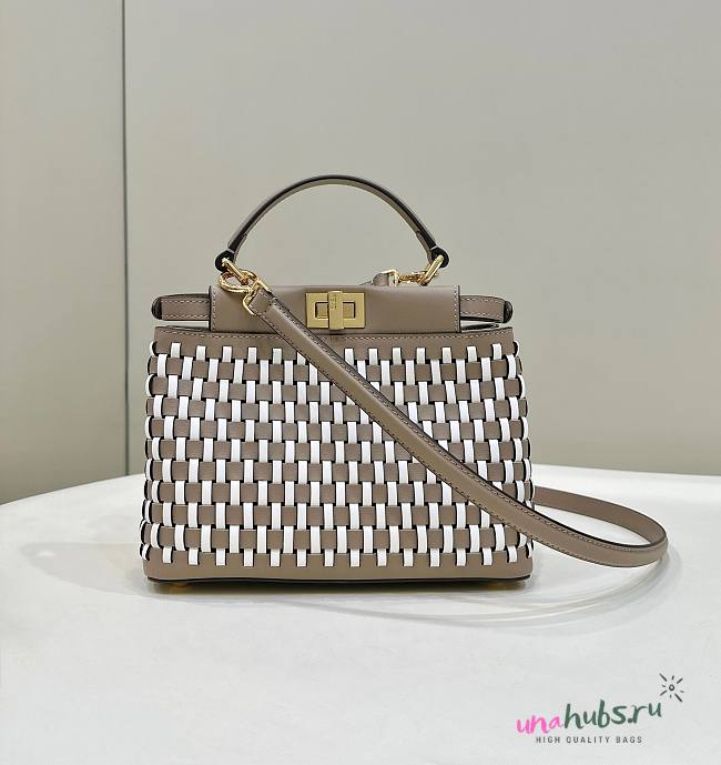 Fendi Peekaboo Mini Cuir Blanc Beige Bag - 1