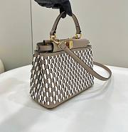 Fendi Peekaboo Mini Cuir Blanc Beige Bag - 2