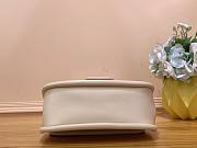 Louis Vuitton M22724 Hide and Seek White Epi Leather Bag - 4