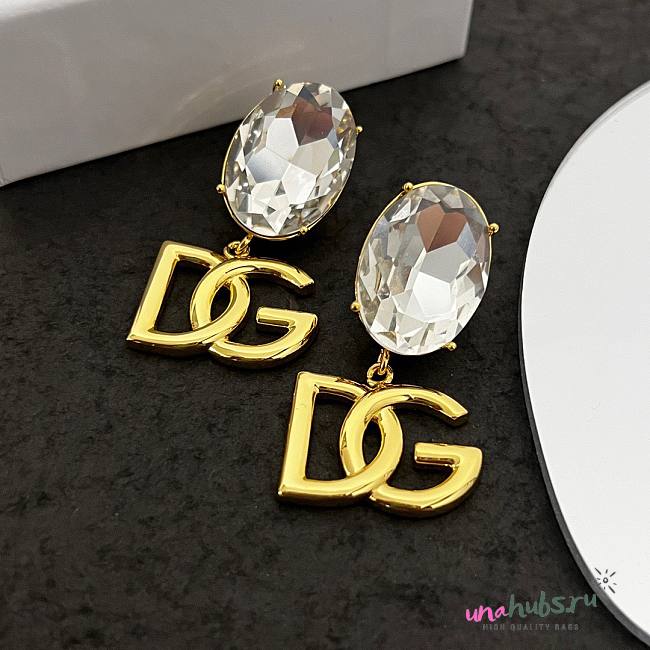 DG logo earings  - 1