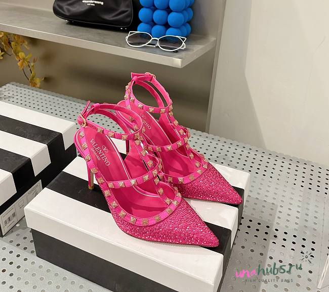 Valentino garavani pink sequin rockstud heels - 1