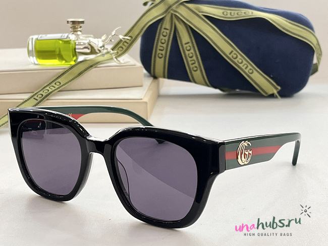 Gucci sunglasses ( 6 colors) - 1