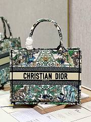 Dior medium book tote white multicolor embroidery bag - 1