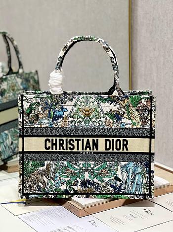 Dior medium book tote white multicolor embroidery bag