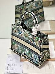 Dior medium book tote white multicolor embroidery bag - 5