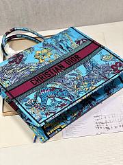 Dior large book tote celestial blue multicolor embroidery bag - 4