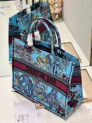 Dior large book tote celestial blue multicolor embroidery bag - 6