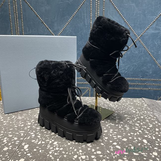 Prada Black Fur Doposci Boots - 1