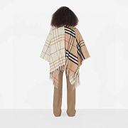 Burberry Check Wool Reversible Cape - 3