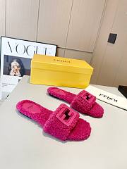 Fendi Baguette pink sheepskin slides - 2