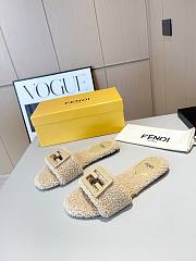 Fendi Baguette beige sheepskin slides - 2