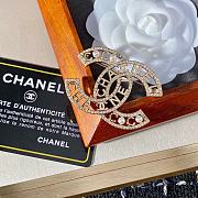 Chanel gold brooch 02 - 1