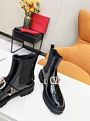 Valentino garavani logo rockstud boots - 3