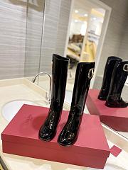 Valentino logo high black patent boots - 5