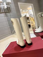 Valentino logo cream patent boots - 6