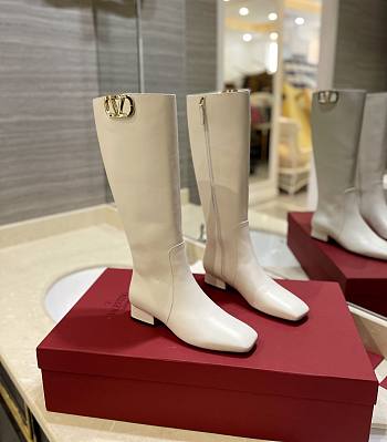 Valentino logo medium white boots