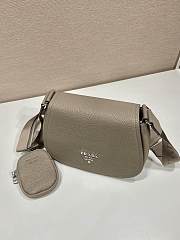 Prada logo plaque crossbody beige bag - 5