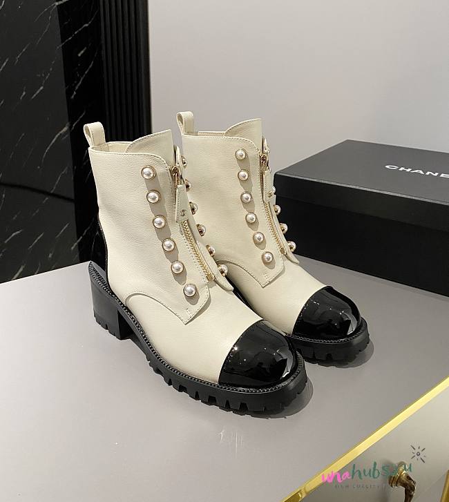 Chanel white pearl boots - 1