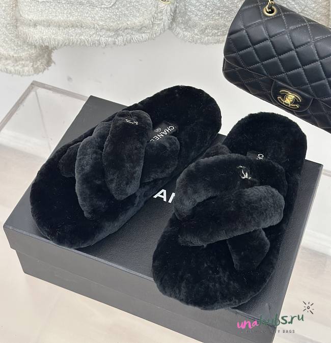 Chanel black fluffy mules - 1