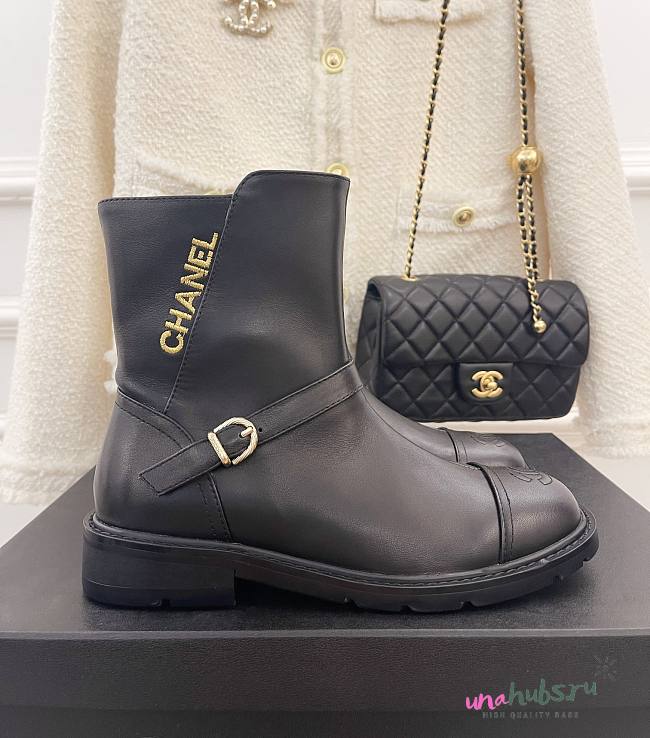 Chanel logo short black boots - 1