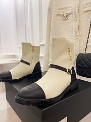 Chanel logo short white boots - 4