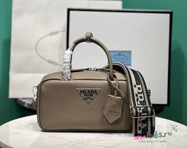 Prada gray eather top-handle 1BB102 bag - 1