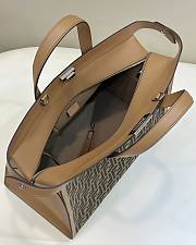 Fendi Peekaboo X Tote brown large bag - 6