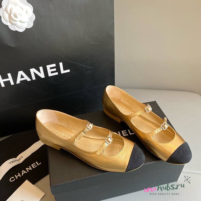 Chanel golden ballet flats - 1