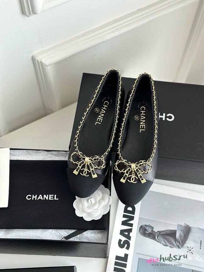 Chanel black leather bow flats - 1