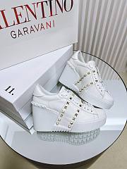 Valentino rockstud white flatform trainer  - 1