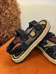 CHANEL 22P Dad Straw Mesh And Leather Raffia Sandals - 5