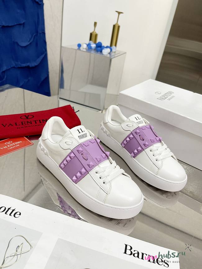 Valentino Garavani purple rockstud leather platform sneakers - 1