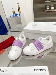 Valentino Garavani purple rockstud leather platform sneakers - 2