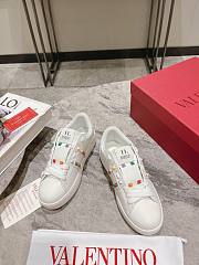 Valentino Garavani white rockstud leather platform sneakers - 6