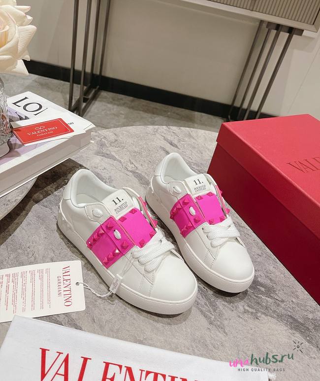 Valentino Garavani hot pink rockstud leather platform sneakers - 1