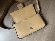 Fendi Baguette beige topstitching bag - 5