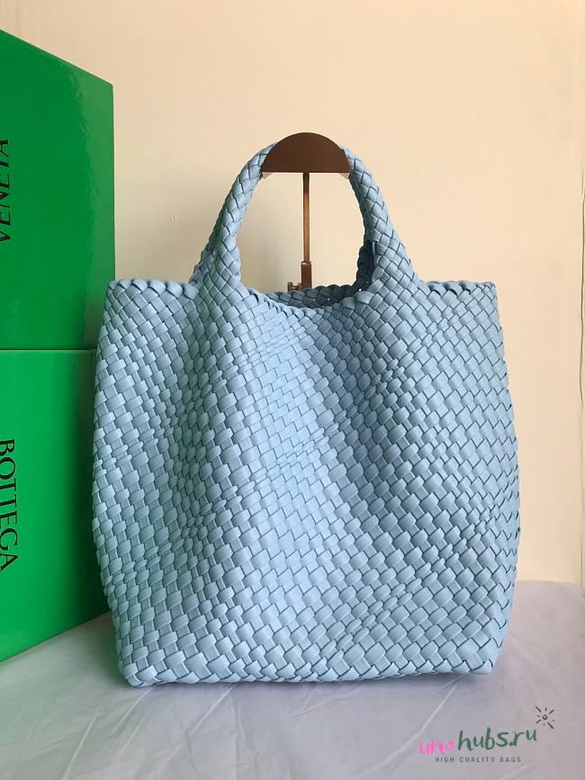 Bottega Veneta woven blue sky tote bag - 1