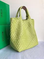 Bottega Veneta woven light green sky tote bag - 6