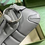 Gucci Horsebit small chain gray leather bag - 5