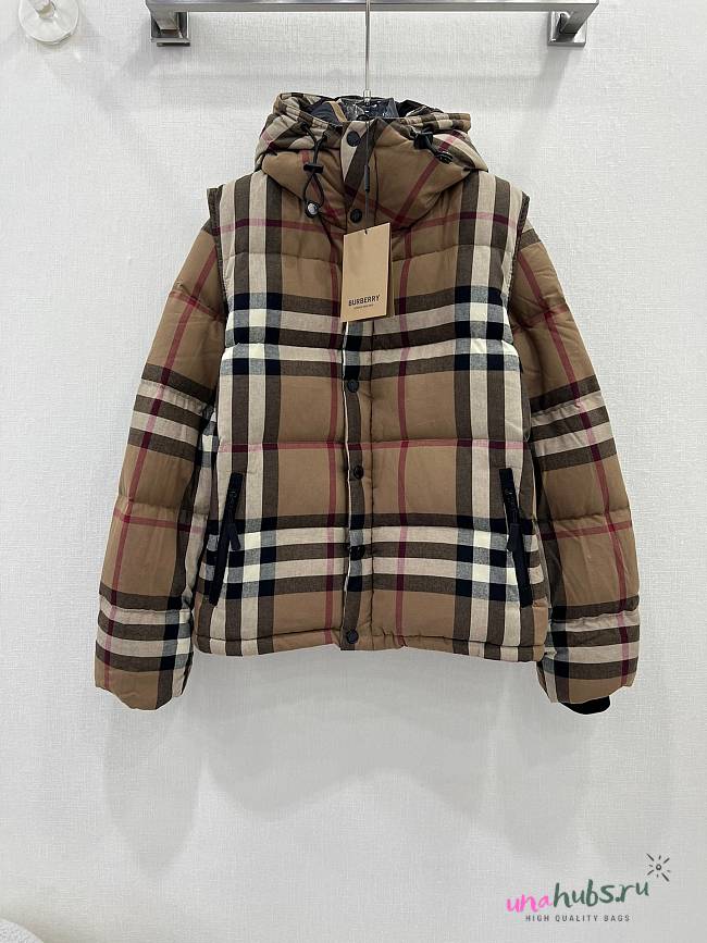 Burberry two-wear checked quilted jacket - 1