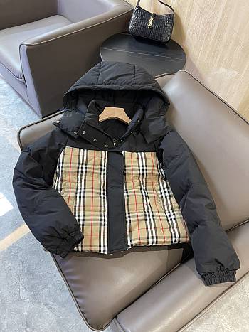 BURBERRY Reversible cropped down jacket