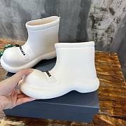 Balenciaga short white rubber boots  - 3