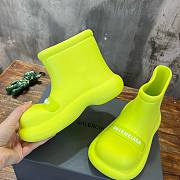 Balenciaga short neon rubber boots - 3