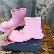 Balenciaga short pink rubber boots - 3