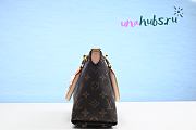 Louis Vuitton V Tote Bb Noir Bag - 5