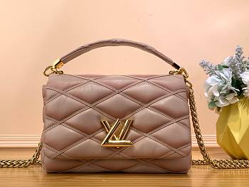 Louis Vuitton GO-14 MM beige bag M23682