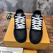 Louis Vuitton Trainer Black Matte Shoes  - 6